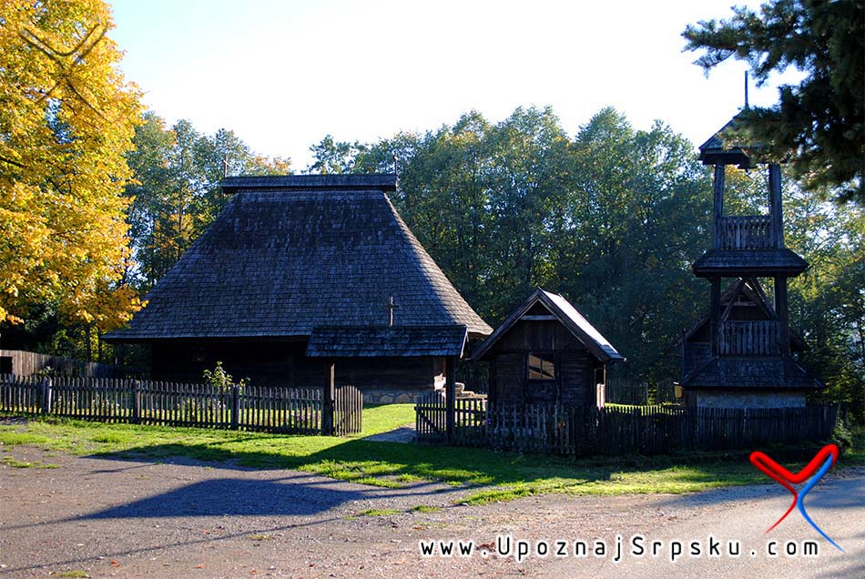 Црква брвнара у Палачковцима